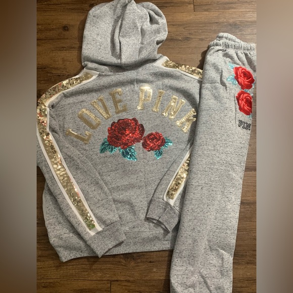 PINK VS ROSES BLING HOODIE / JOGGERS OUTFIT SET LARGE - Picture 10 of 10